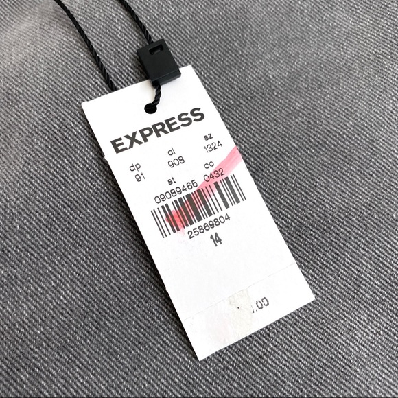 NWT Super High Waist Light Gray Mom Jeans - Picture 12 of 12